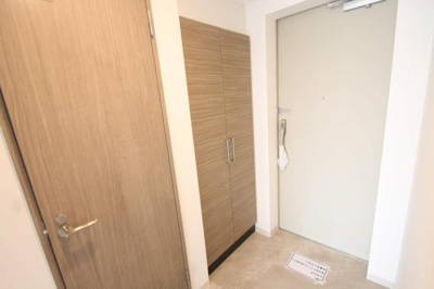 【玄関】 | サイレンス服部