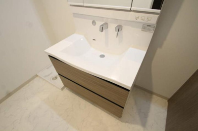 【独立洗面台】 | サイレンス服部