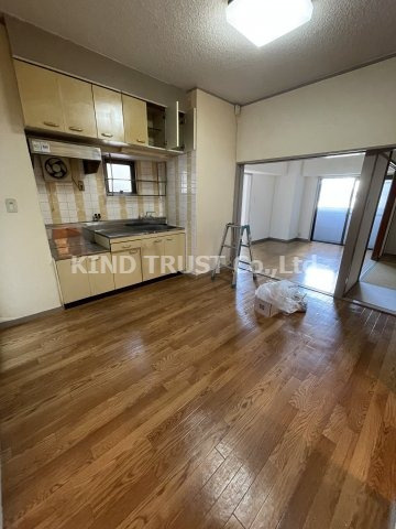 ディバージョン同心の居間・リビング|おしゃれなリビングです