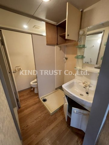 ディバージョン同心の洗面所|脱衣スペースもあります