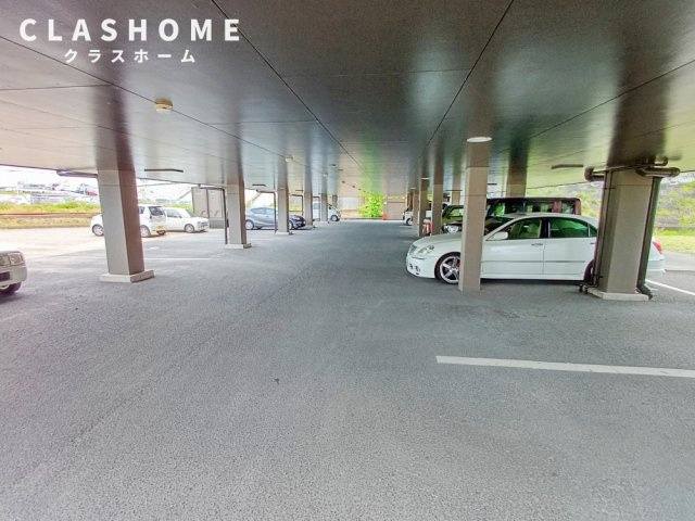 プラチナハイツ安井III　　刈谷市近郊の賃貸ならクラスホーム刈谷店の駐車場