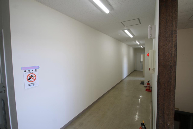 【洗面所】 | 高揚つくば倉庫 | 共用廊下