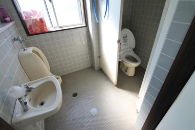 【トイレ】 | 高揚つくば倉庫 | 共用トイレ