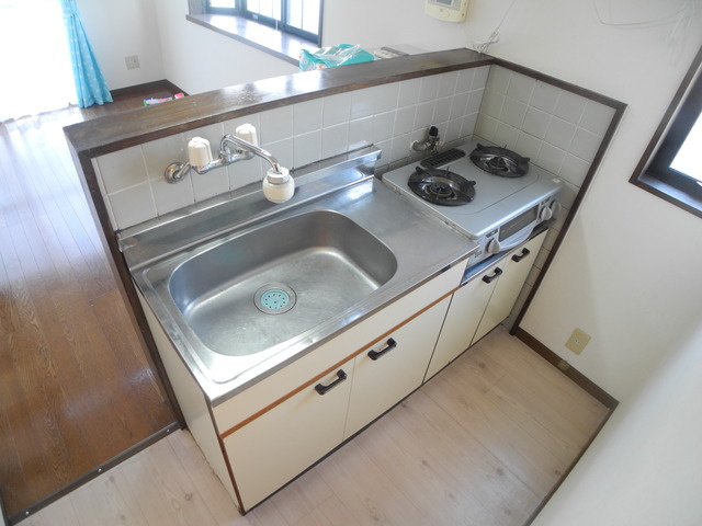 カーサヴェルデ梁川のキッチン|別部屋の写真です