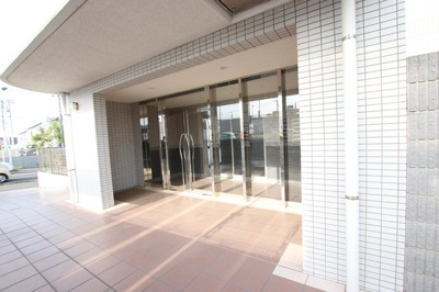 建物入口