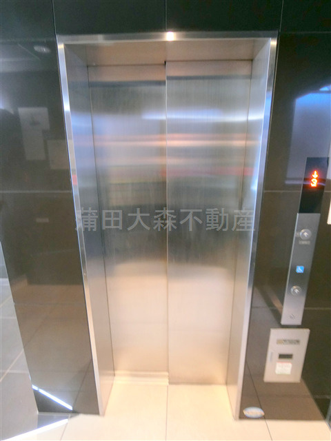 アークマーク梅屋敷アジールコートのその他共用部分|エレベーター