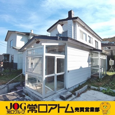 室蘭市小橋内町2丁目3-16　中古住宅