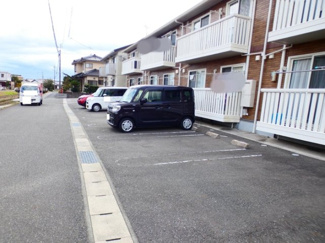 【駐車場】