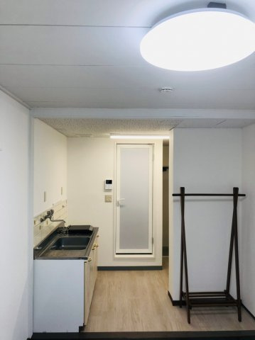 この部屋は女性専用!!ＶＩＬＬＡ　ＮＯＲＴＨＬＡＮＤの居間・リビング