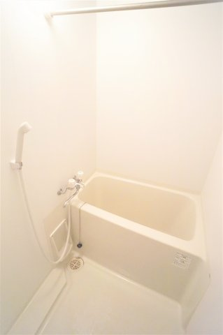 KANENARI和光前原の浴室|角部屋ではありません