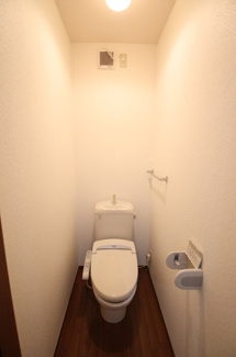 【トイレ】 | グリーンベルズ　Ｄ | コンパクトで使いやすいトイレです