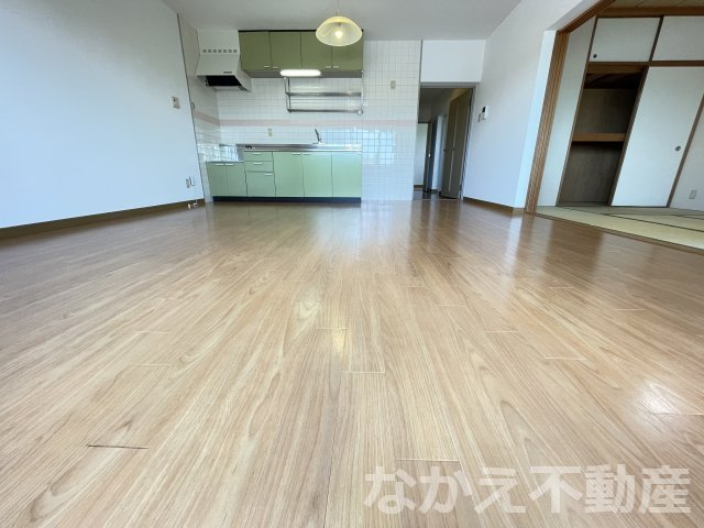 【居間・リビング】 | 使いやすいリビングです