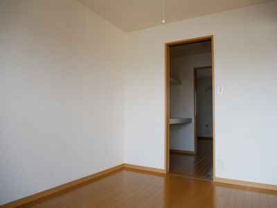 【洋室】 | ルーチェ