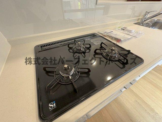 茄子作２丁目戸建て　賃貸のキッチン|お料理しやすいキッチンです