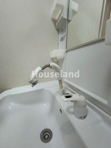 カムロビルの独立洗面台