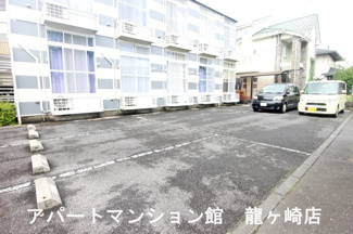 【駐車場】 | レオパレスジャパン