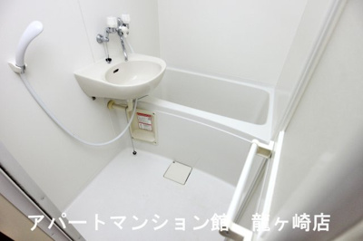 【浴室】 | レオパレスジャパン | 画像6