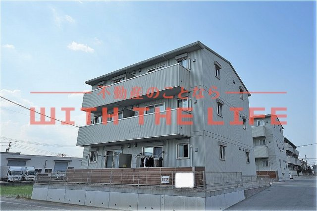 オッツ梅満Ⅱ【10，000円キャッシュバック対象物件】の外観|落ち着いた雰囲気の外観です
