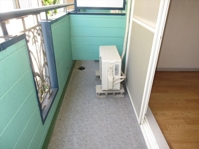 FOUR GREEN JOTOのバルコニー|FOUR GREEN JOTO