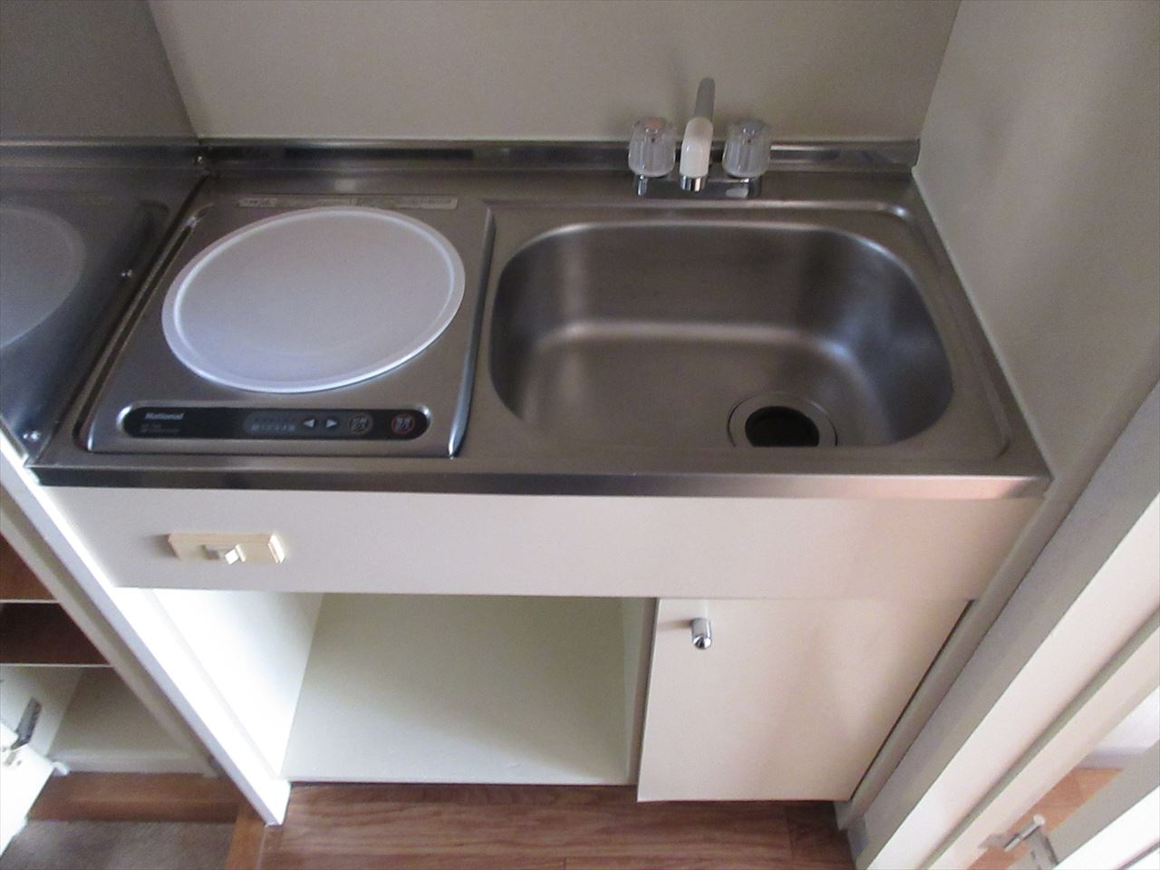 FOUR GREEN JOTOのキッチン|FOUR GREEN JOTO