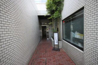 【エントランス】