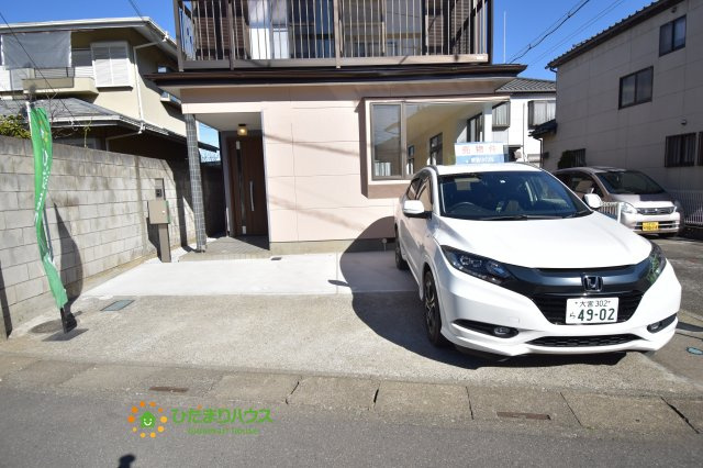 北本市東間8丁目　中古一戸建ての駐車場