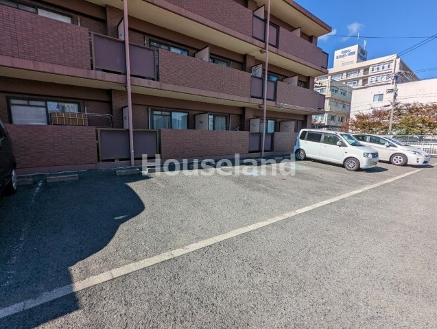 シトラス古屋の駐車場