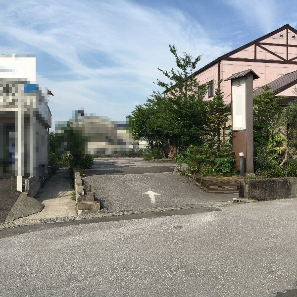 高知市大津甲　売店舗の外観