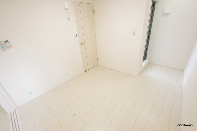 フジパレス吹田垂水町Ⅱ番館 仲介手数料無料の居間・リビング