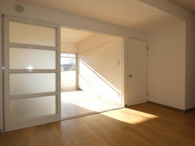 【居間・リビング】 | レジデンス第7石川