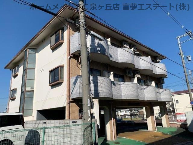 セインツ1号館