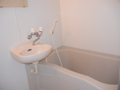 【浴室】 | 滝子