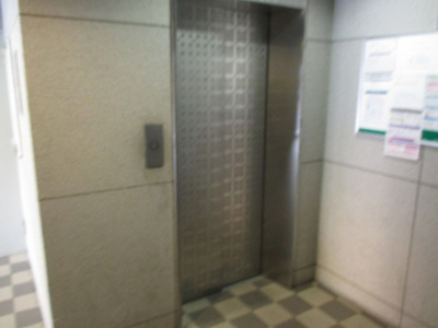 【その他共用部分】 | パークノヴァ壱番館 | エレベーターが有るので助かりますね