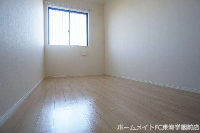 熊本市北区梶尾町のアパートの洋室