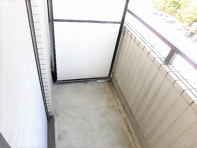 出浦マンションのバルコニー|※別部屋のイメージ写真です。