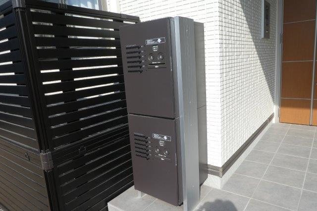 倉敷市日ノ出町１丁目のアパートのその他共用部分|宅配ボックス