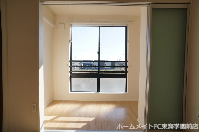 熊本市北区梶尾町のアパートのバルコニー