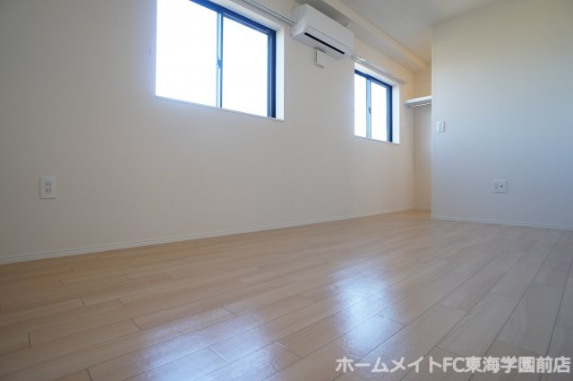 熊本市北区梶尾町のアパートの洋室