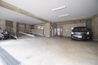 【駐車場】 | 駐車場