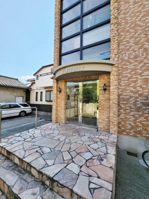 【エントランス】 | アヴニール