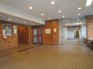 【エントランス】