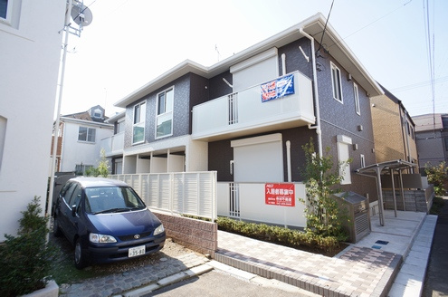 シャーメゾン親和の外観|TVCMでおなじみの積水ハウス設計・施工のシャーメゾンです♪