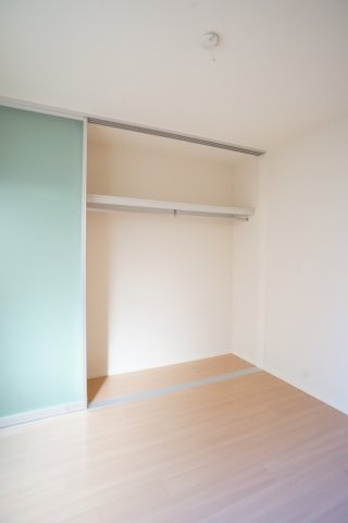 シャーメゾン親和の収納|洋室クローゼット♪