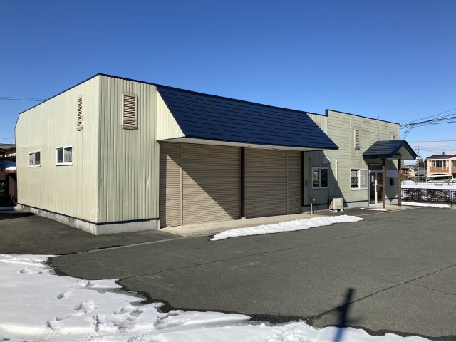 山形市南原町３丁目の事務所の外観