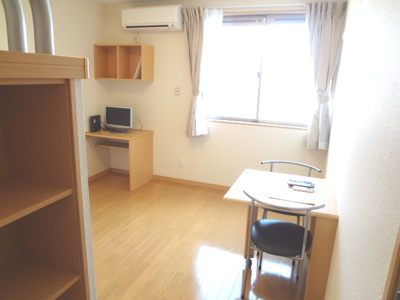 【内装】 | レオネクスト松の富