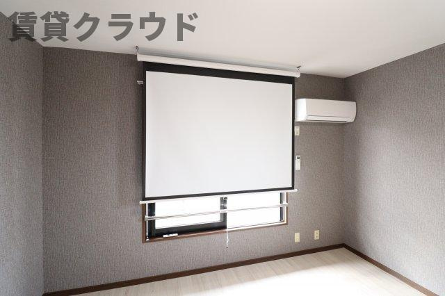 ジャックパレス　Vの設備|スクリーン付き！まるで映画館ですね！