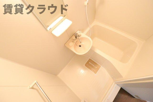 ジャックパレス　Vの浴室|コンパクトで使いやすいお風呂です