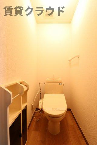 ジャックパレス　Vのトイレ|温水洗浄便座もついててトイレもきれいです