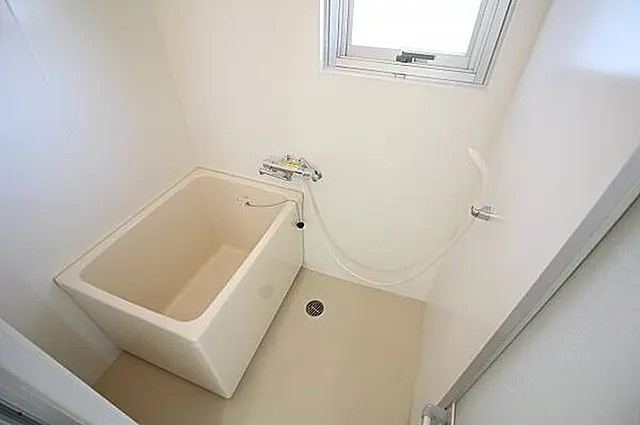カァーサ六甲の浴室