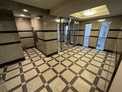 【ロビー】 | ル・シェール | 建物の内部です